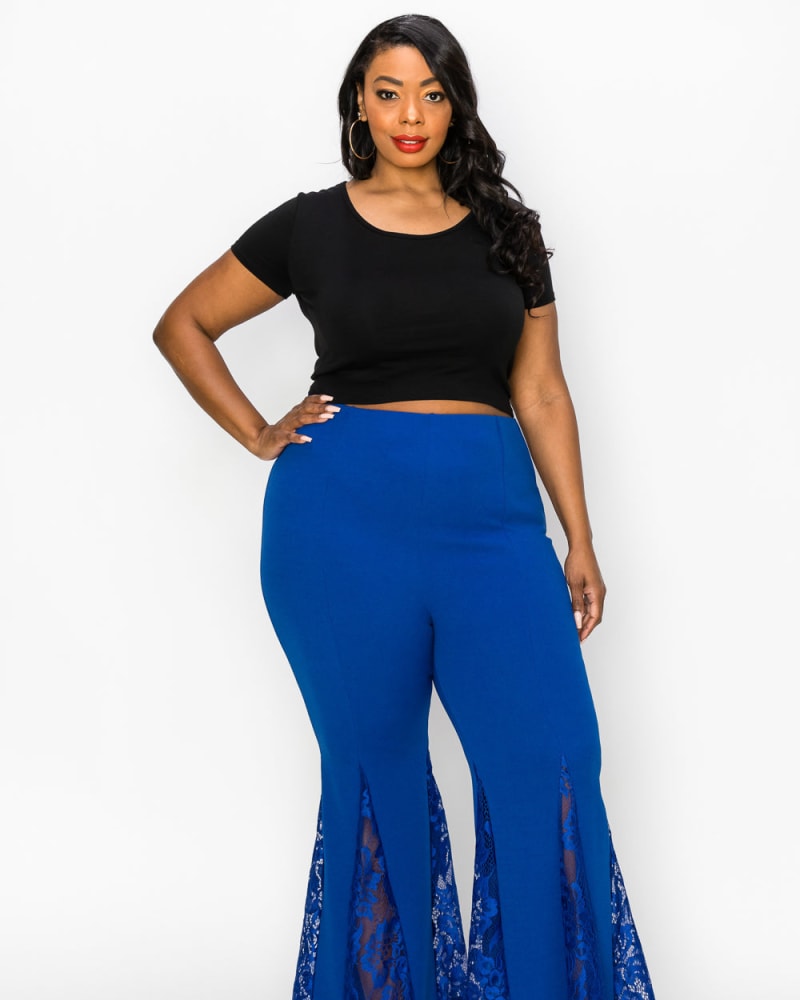 Front of a model wearing a size 1X Lya Flare Pants in Royal by L I V D. | dia_product_style_image_id:241842